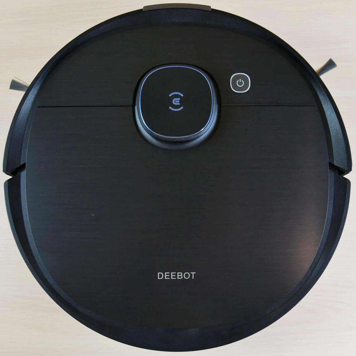 Ecovacs DEEBOT OZMO T9 AIVI+ Review & Test