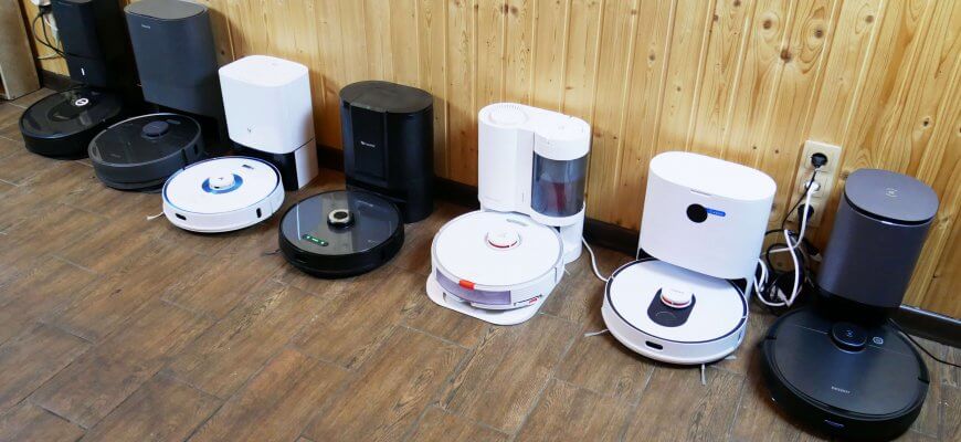 Comparison of self-cleaning stations for robot vacuum cleaners