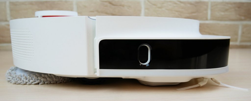 Xiaomi Mijia Self-Cleaning Robot Vacuum-Mop Pro: Side view