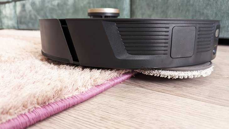 Dreame Bot X20 Pro Plus: Mopping with carpets