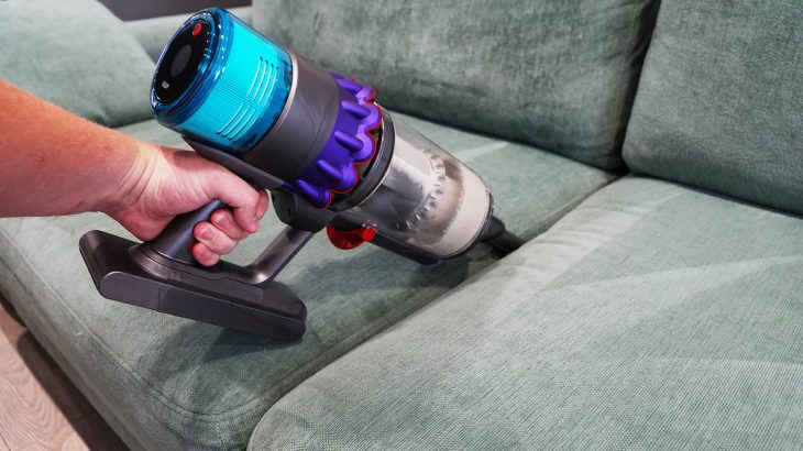 Using the different attachments Using the different attachments